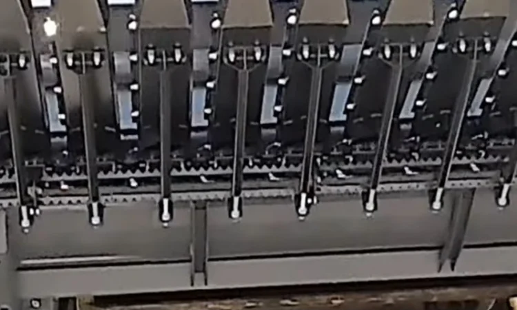 Жатка для уборки подсолнечника на Джон Дир - фото № 12