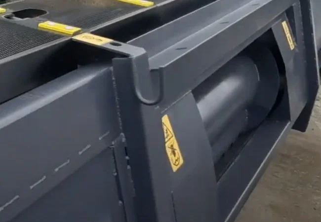 Жатка для уборки подсолнечника на Джон Дир - фото № 15