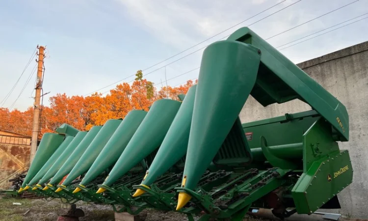 Продам Жатку John Deere 892 8/70 з подрібнювачем - фото № 2