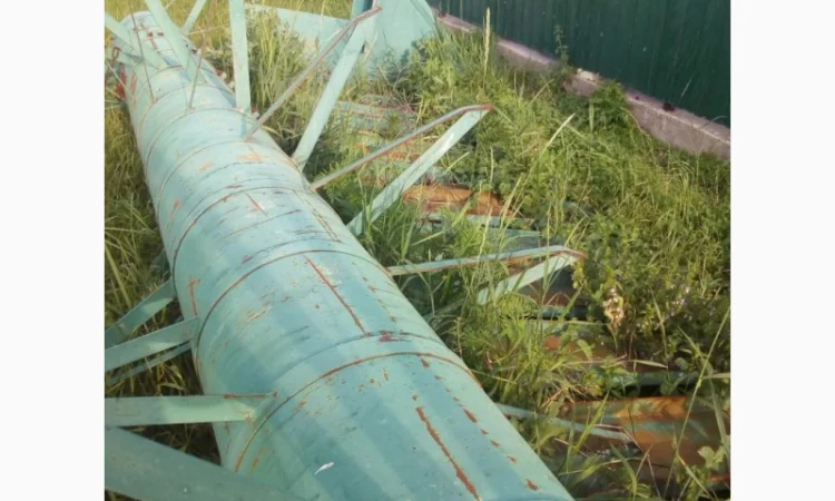 Продам пристосування збирання соняшника (ліфтера) на Massey Ferguson - фото № 3