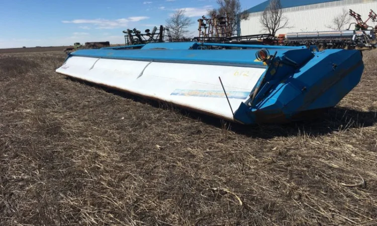 Очесывающая жатка Shelbourne CVS32 б/у - фото № 2