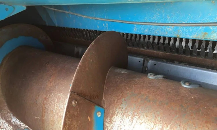 Очесывающая жатка Shelbourne CVS32 б/у - фото № 6