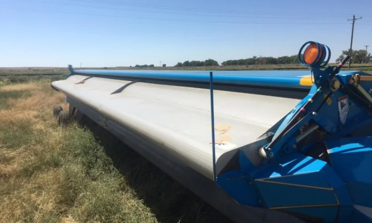 Очесывающая жатка SHELBOURNE Reynolds CVS32 9, 7 м. б/у - фото № 1