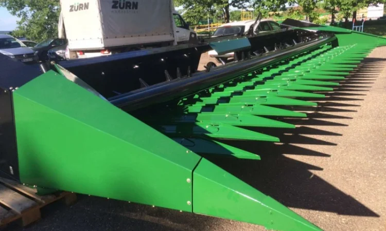 Німецькі жниварки для збирання соняшника Zurn Solero - фото № 1