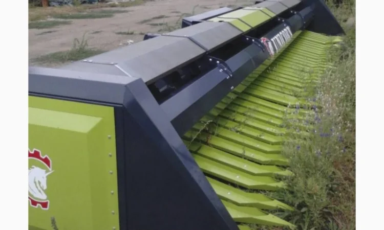 Жатка приставка для уборки подсолнечника, жниварка для соняшника - фото № 7