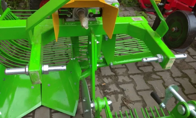 Картоплекопалка, копачка для картоплі вібраційна з викідом на бік BOMET (PL) - фото № 7