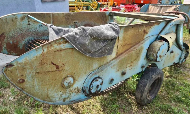Картофелекопалка двухрядная транспортерная Z-609 фирмы Agromet (Польша) - фото № 12