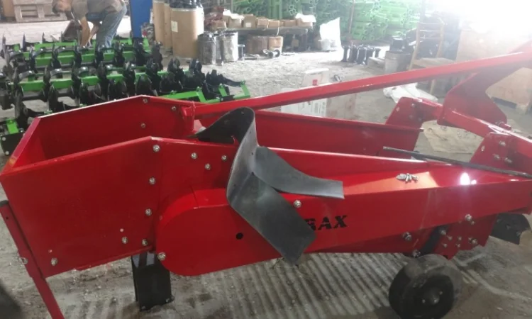 Картофелекопалка копачка транспортерная Польша - фото № 15