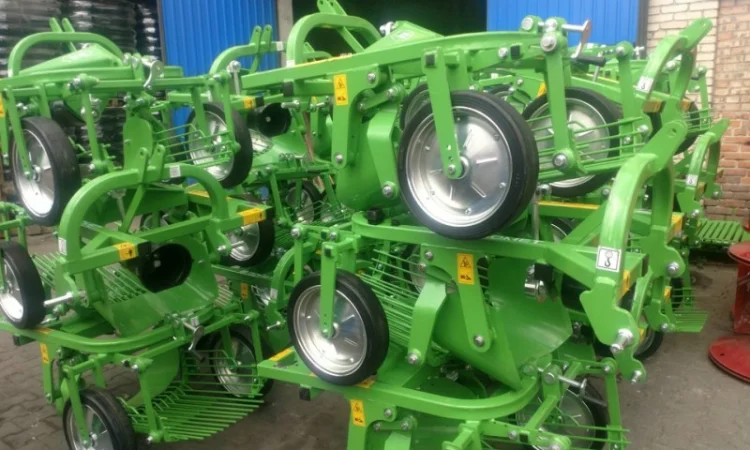 Картоплекопачка копалка транспортерна вібраційна вертушка Польща - фото № 3