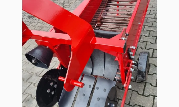 Картоплекопачка копалка транспортерної ленточної Wirax Bomet - фото № 10