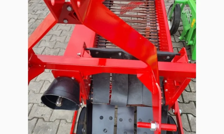 Картоплекопачка копалка транспортерної ленточної Wirax Bomet - фото № 6