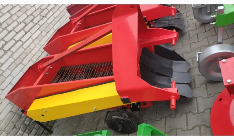 Картоплекопачка копалка транспортерної ленточної Wirax Bomet - фото № 4