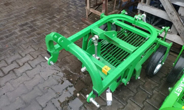 Картоплекопачка копалка вібраційна грохотна трясучка задній викід назад задня Bomet - фото № 6