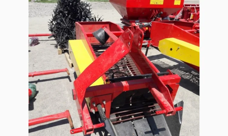 Транспортерна однорядна копалка фірми Wirax (Польща) - фото № 6