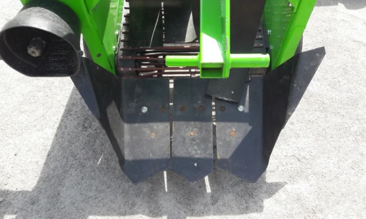 Однорядний картоплекопач фірми Bomet (Оригінал) - фото № 8