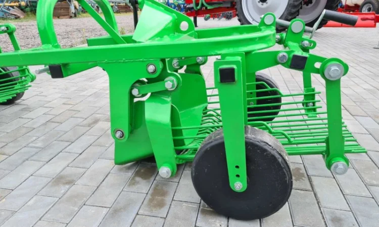 Картоплекопач навісний однорядний (грохотний) Z655/1 - фото № 16