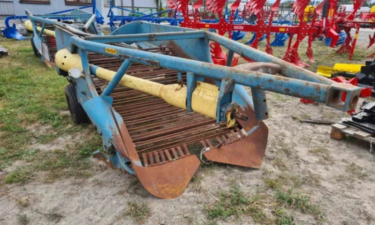 Двухрядная картофелекопалка Z-609 фирмы Agromet (Польша) - фото № 18