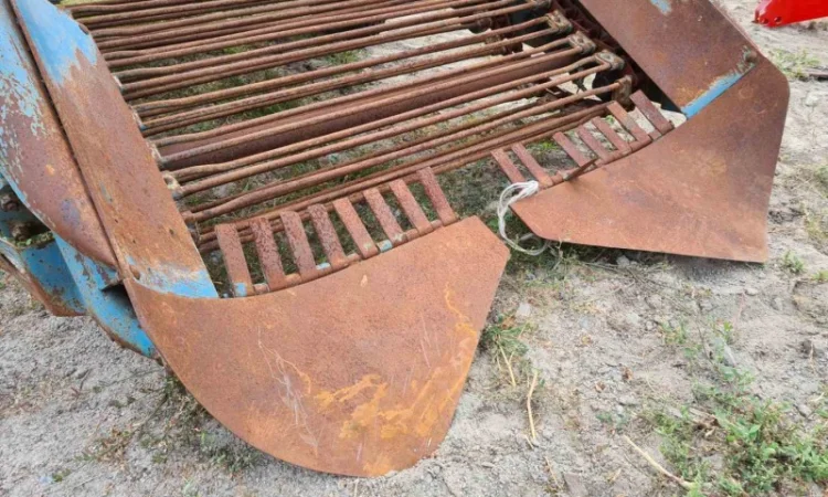 Картофелекопатель двухрядный Z-609 фирмы Agromet (Польша) - фото № 18