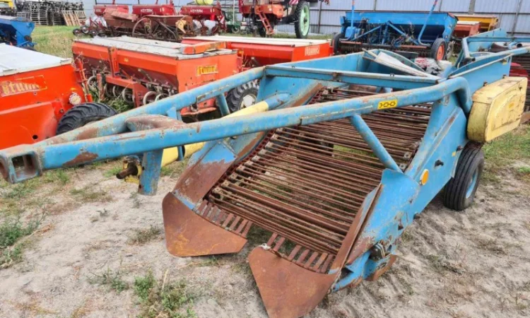 Картофелекопатель двухрядный Z-609 фирмы Agromet (Польша) - фото № 16