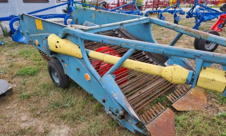 Картофелекопалка двухрядная Z-609 фирмы Agromet (Польша) - фото № 6