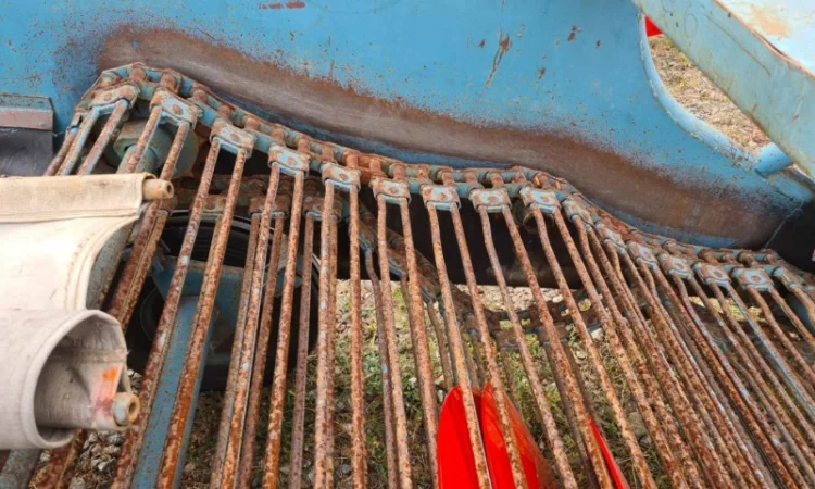 Картофелекопалка двухрядная Z-609 фирмы Agromet (Польша) - фото № 8