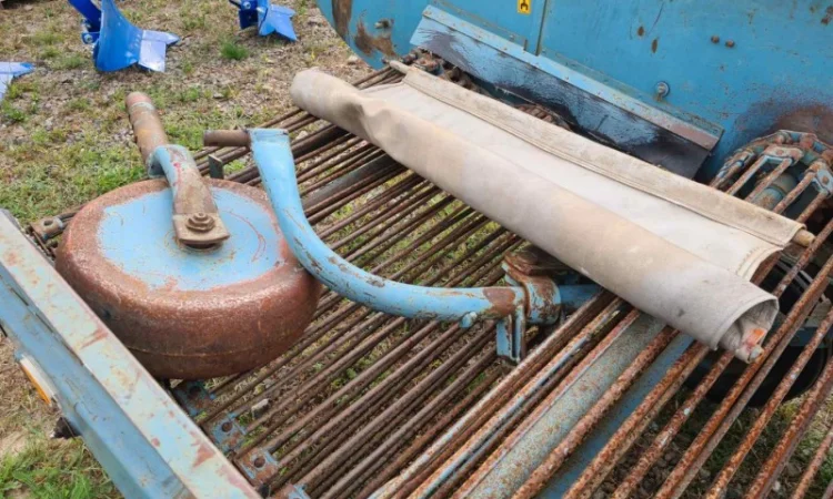 Картофелекопалка двухрядная Z-609 фирмы Agromet (Польша) - фото № 10