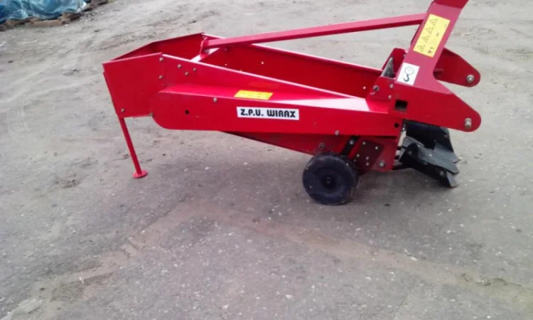 Навісна однорядкова картоплекопачка Віракс (Wirax) - фото № 1