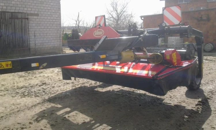 Продам прицепную косилку плющилку на валах Vicon KM 3001 HPC - фото № 2