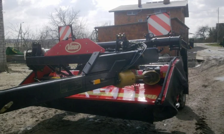 Продам прицепную косилку плющилку на валах Vicon KM 3001 HPC - фото № 5