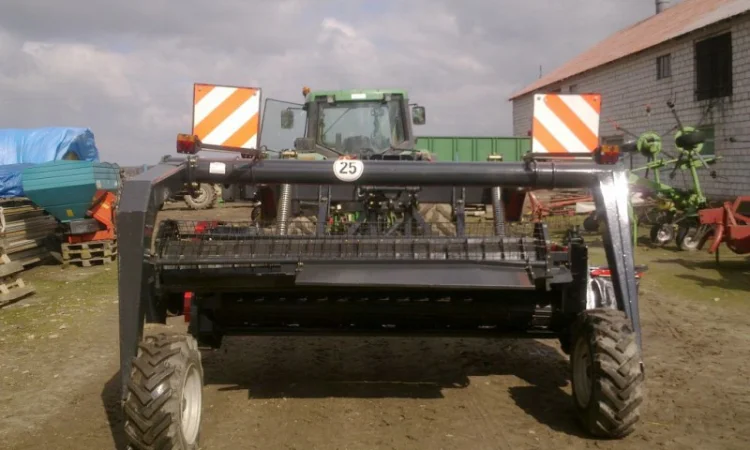 Продам прицепную косилку плющилку на валах Vicon KM 3001 HPC - фото № 6