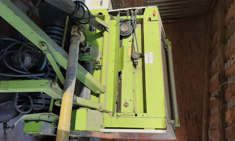 Прес-підбирач рулонний Claas Rollant 42 - фото № 5