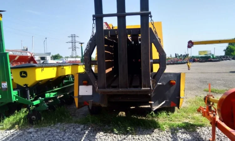 Прес-підбирач тюковий Рів'єра Касаліс - фото № 3