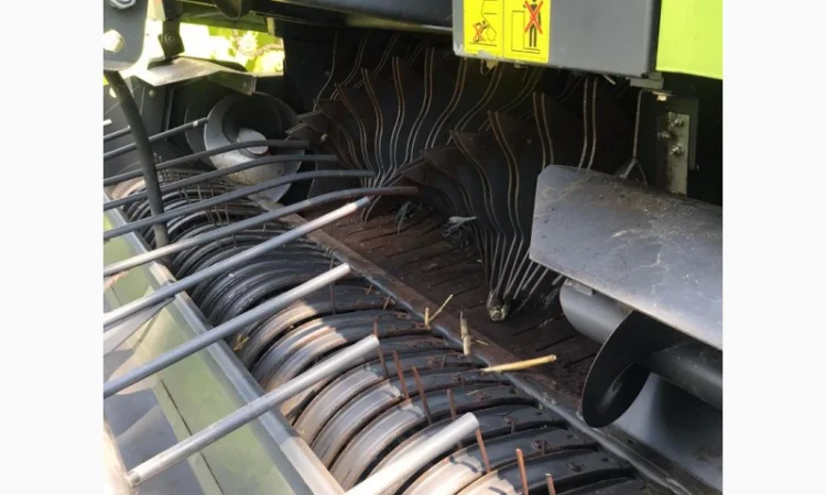 Прессподборщик CLAAS Rollant - 350 Roto Cut - фото № 3