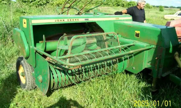 Пресс-подборщики тюковые с  Европы. - фото № 2