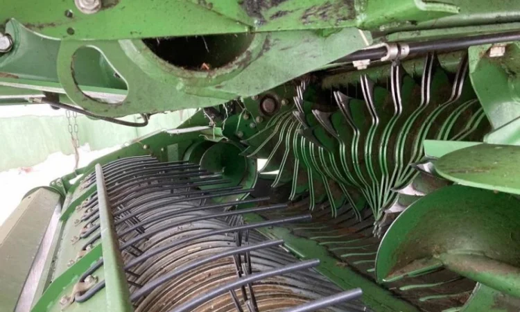 Прес - підбирач Krone Comprima F 155 XC (2019) - фото № 5