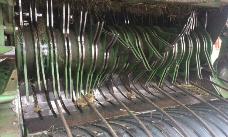 Прес - підбирач Krone Comprima F 155 XC - фото № 4