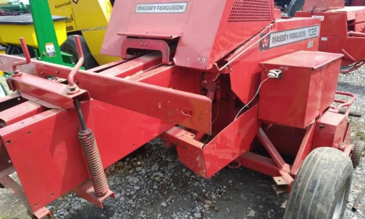 Пресс-подборщик Массей-Фергюссон135SB. 1839. 1840 - фото № 2