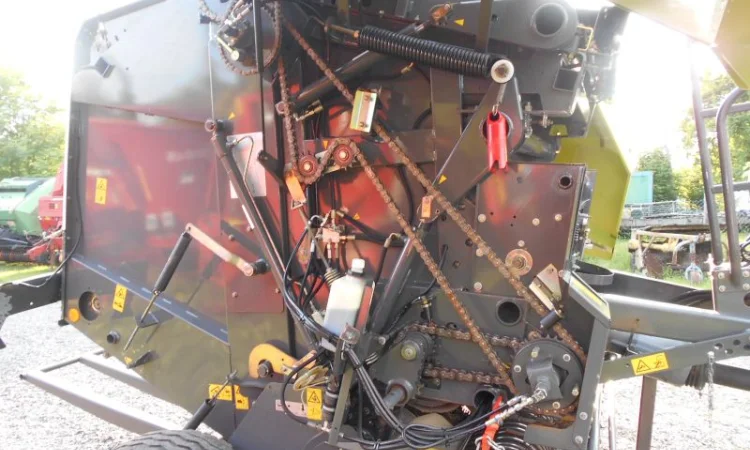 Прес-підбирач Claas VARIANT 370 - фото № 3