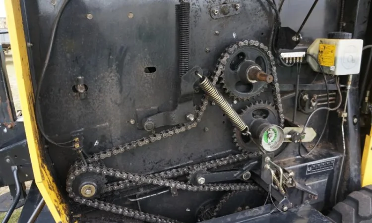 Рулонный пресс подборщик New Holland BR 6090 / рулоннік Нью Холанд - фото № 6