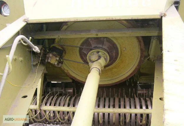 Продам б/у пресс-подборщик Fortschritt К550 - фото № 3