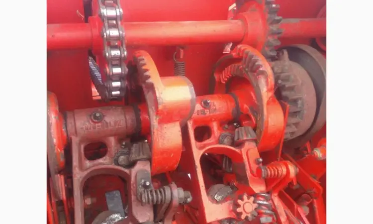 Прес підбирач тюкопрес прес подборщик Famarol - фото № 11