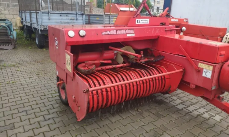 Прес підбирач тюкопрес тюковщик тюковальник Famarol - фото № 4