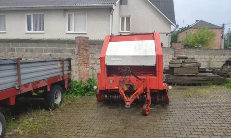 Прес підбирач тюкопрес тюковщик тюковальник рулонний Sipma - фото № 4