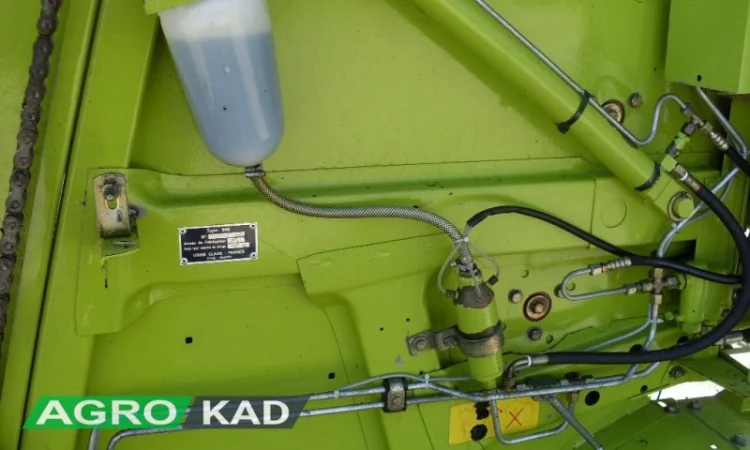 Пресс CLAAS Rollant 66 - фото № 4