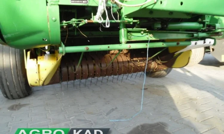 Пресс-подборщик рулонный JOHN DEERE 550 (7) - фото № 6