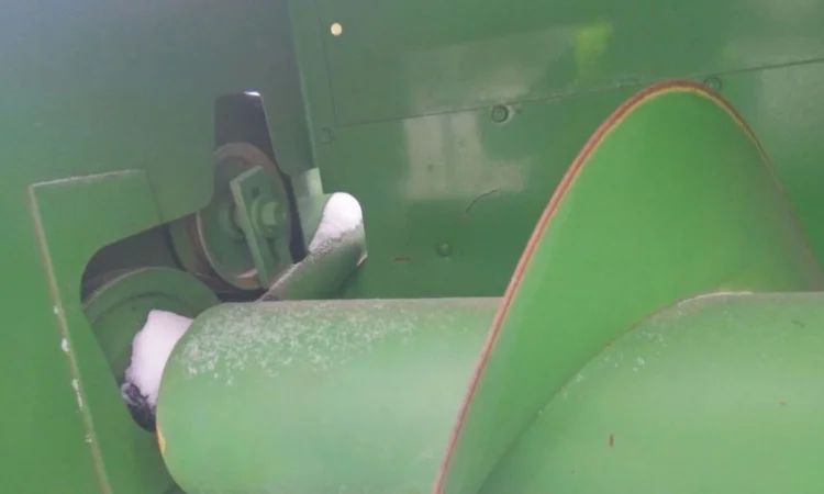 Прес-підбирач тюковий JOHN DEERE 339 - фото № 4