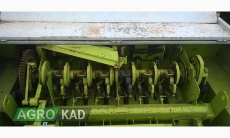 Пресс-подборщик тюковый Claas Quadrant 1200 - фото № 3