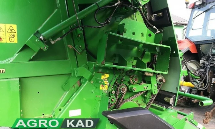 Пресс-подборщик рулонный John Deere 854 - фото № 3