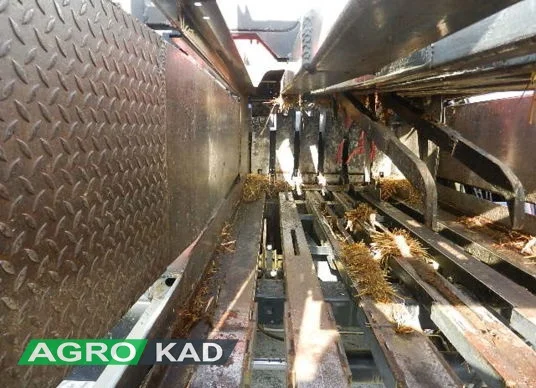 Пресс-подборщик тюковый LAVERDA LB 12 70T - фото № 9