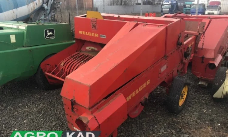Пресс-подборщик WELGER AP 41 - фото № 3